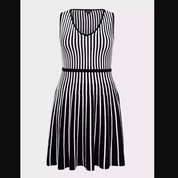 Retired! Black & White Stripe Sweater-Knit Skater Dress - Picture 2 of 5